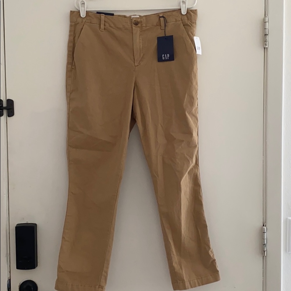 Gap girlfriend chino